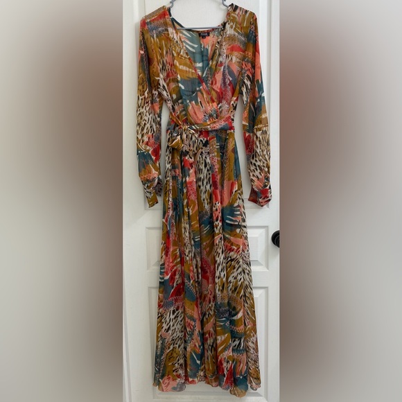 Spy Zone Exchange Long Sleeve In The Wild Flowing Chiffon Full A-line Ma… - Picture 2 of 8